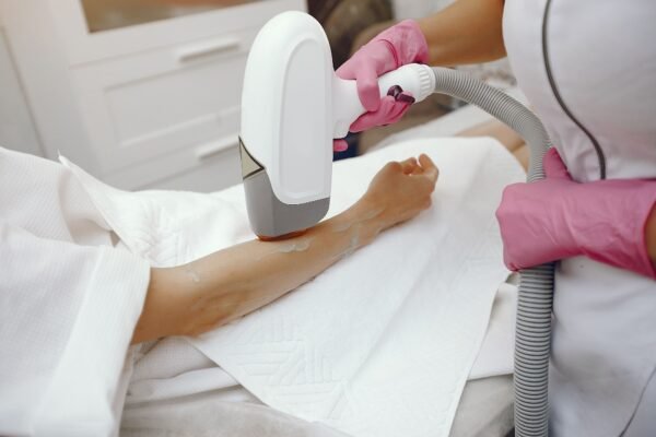 waxing services in Nashville, TN 37214