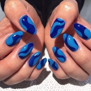 manicure in Nashville, TN